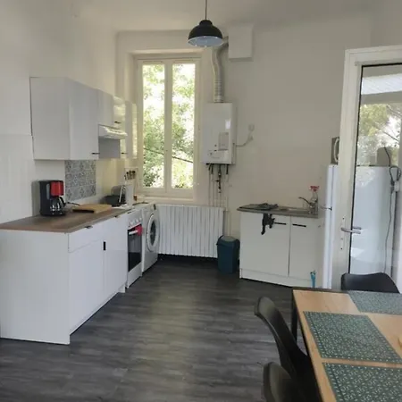 Appartement Logement calme Nîmes proche centre Extérieur photo